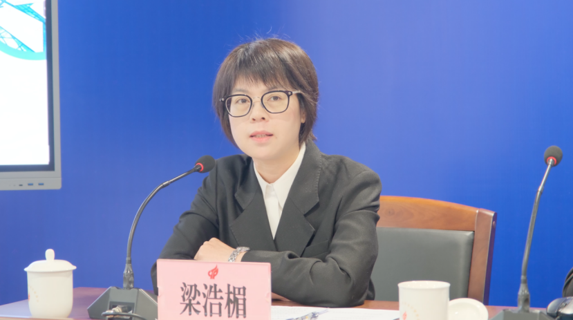 火炬开发区产业扶持政策解读新闻发布会图文实录4653.png