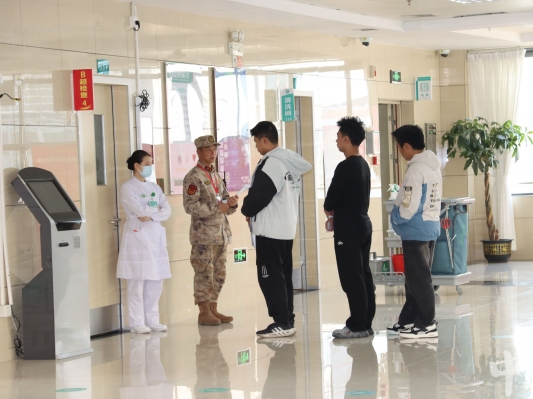 中山市领导检查征兵体检工作